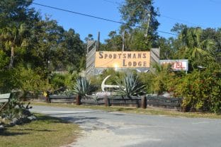Sportsman Lodge