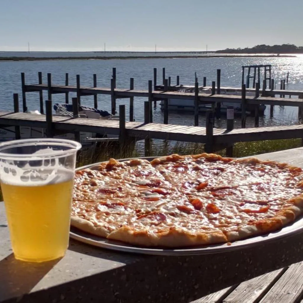 Pizza and Beer at Vincenzo's Eastpoint Florida
